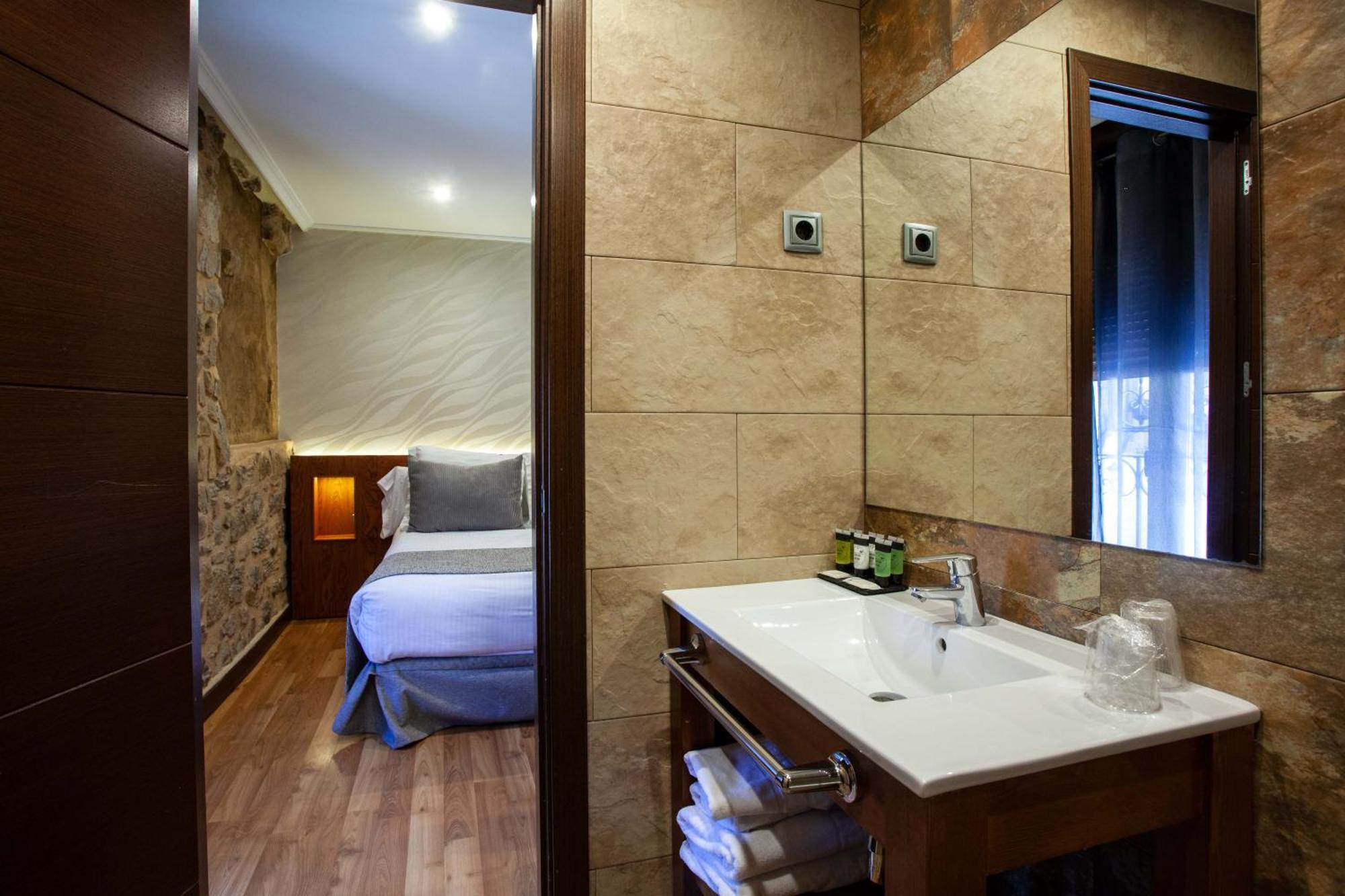 Hotel El Doncel Siguenza Ngoại thất bức ảnh
